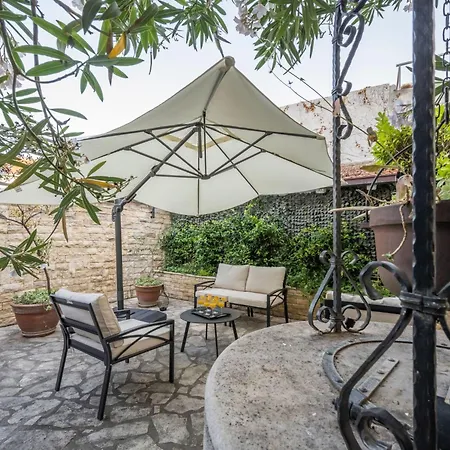 Anna Varos By Interhome Appartement
