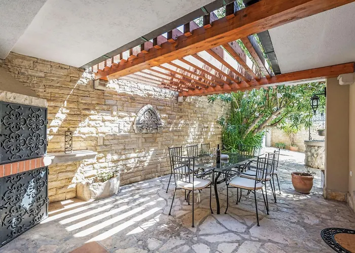 Anna Varos By Interhome Apartment