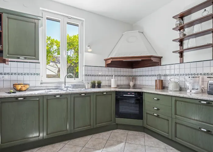 Anna Varos By Interhome Apartment